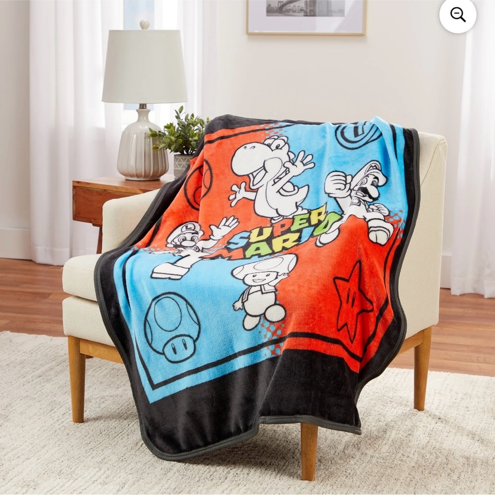 Super Mario kids silky soft plush throw 40x50 Nintendo